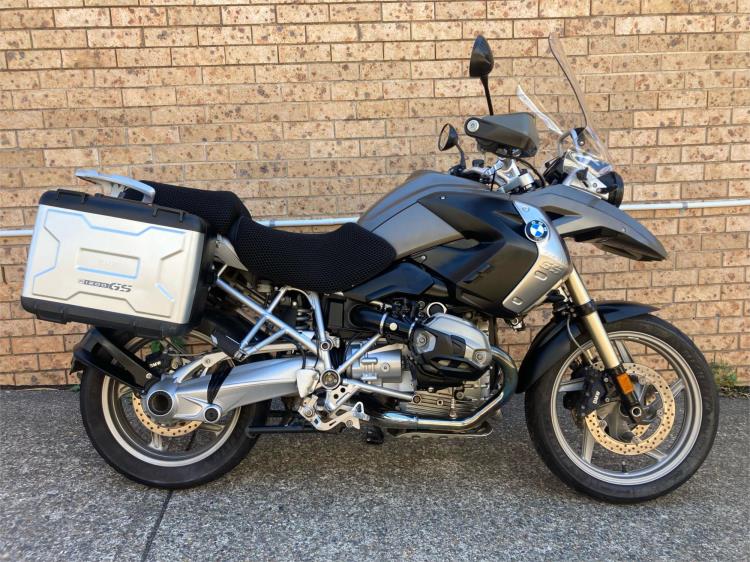 2009 Bmw 1200cc