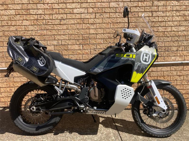 2025 HUSQVARNA 900CC TOURER NORDEN 901 EXPEDITION MY24