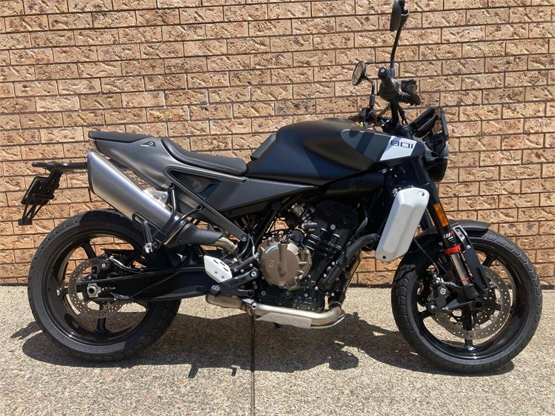 2024 Husqvarna Motorcycles 800CC Road SVARTPILEN 801 MY24