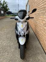 2021 KYMCO 200CC SCOOTER LIKE 200i